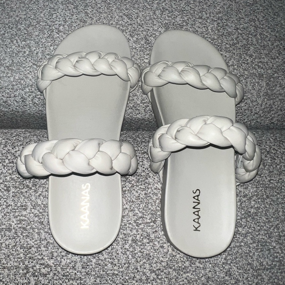 Kaanas Women's off White Braided Sandals
